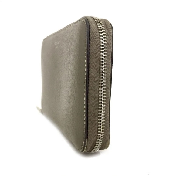 Authentic Celine Bifold Zippy wallet - Picture 8 of 13